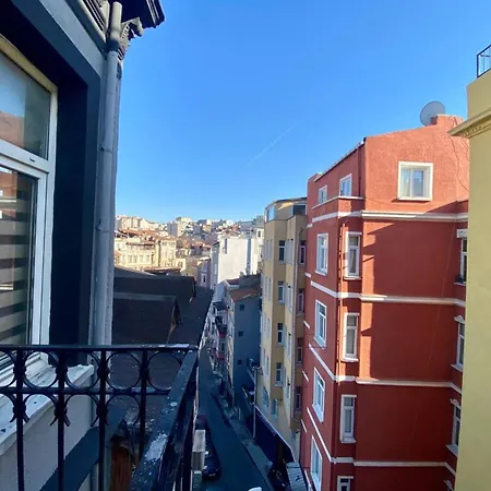 Nostalgia Time Хостел Стамбул